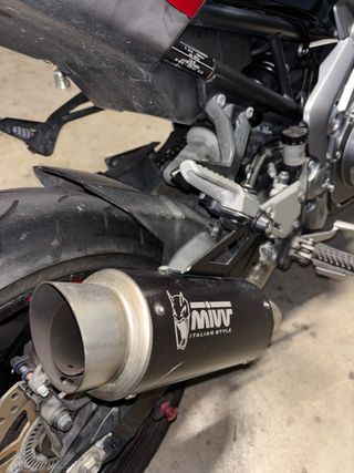 Kawasaki Z900 Roja 900cc Manual