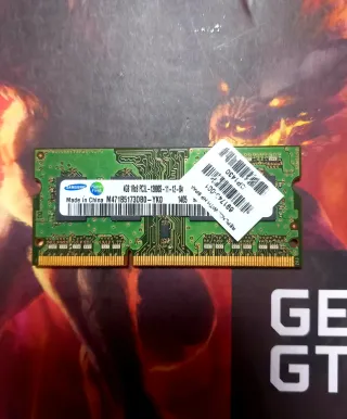 Samsung 4GB DDR3L 1600MHz PC3L-12800S