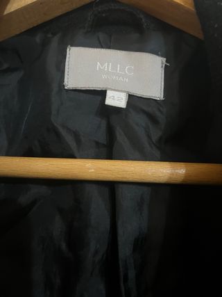 Abrigo MLLC Negro