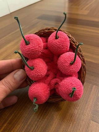 Cestino ciliegie soprammobile vintage