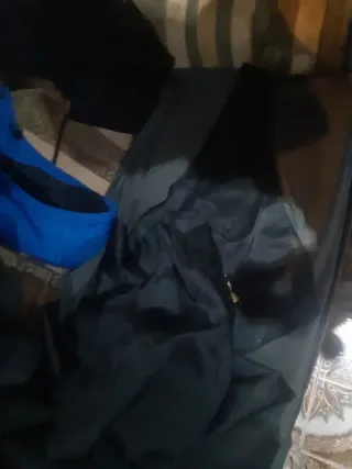 Traje Nazareno Negro con Tres Cruces