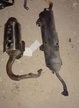 Tubos de escape para motos