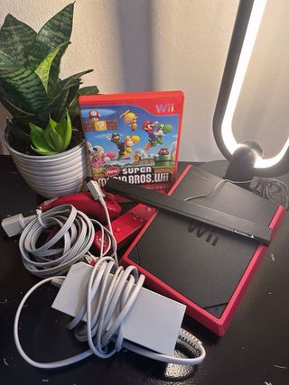 Nintendo Wii Roja + Mario Bros. Wii