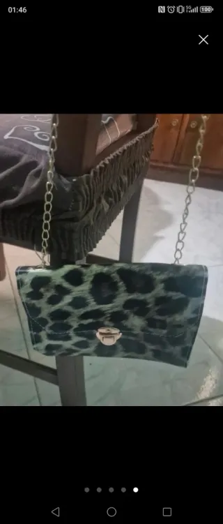 Borsa donna leopardata con catena