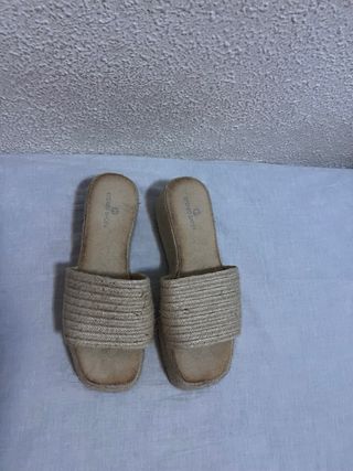 Sandalias esparto plataforma beige