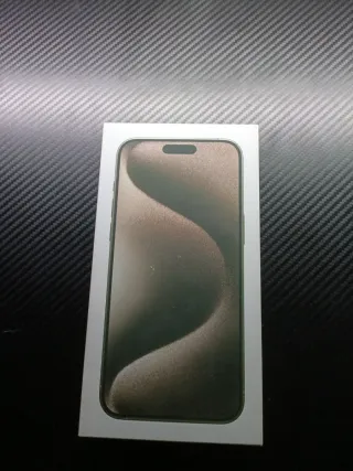 iPhone 15 Pro Max Oro/Argento
