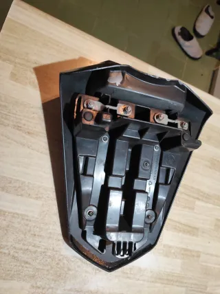 Tapa colín Yamaha R1 07/08