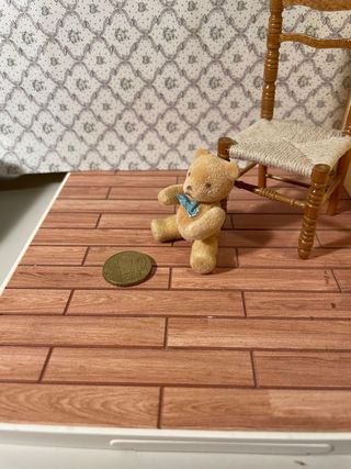 Orsacchiotto snodato per casa delle bambole