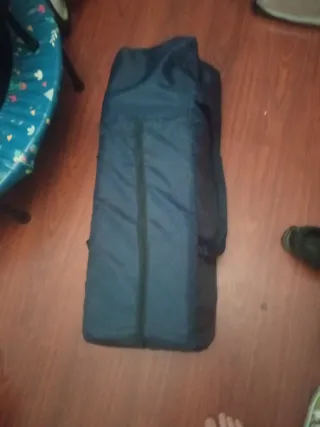 Cuna de viaje plegable