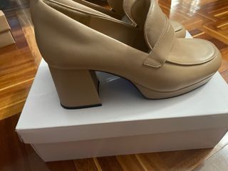 Mocasines tacón piel & Other Stories beige