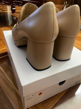 Mocasines tacón piel & Other Stories beige