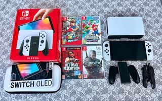 Nintendo Switch OLED + 4 Giochi