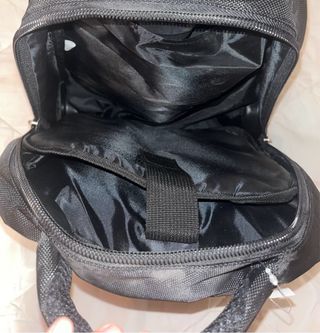 Mochila Negra con Ruedas VMware