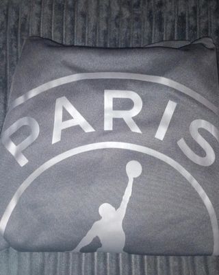 Sudadera Nike Jordan PSG con capucha