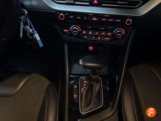 Kia Niro 1.6 GDi HEV 104kW (141CV) Drive