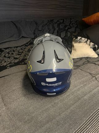 Casco Motocross Husqvarna con Gafas