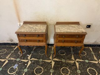 Armario clásico de madera