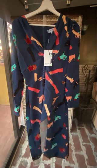 Camisas, vestidos Minueto, Akinolaude y Lolitas