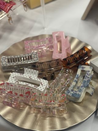 Molas de cabelo em vários padrões