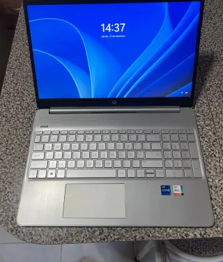 Portátil HP 15s-fq5023np i7 16GB 512GB