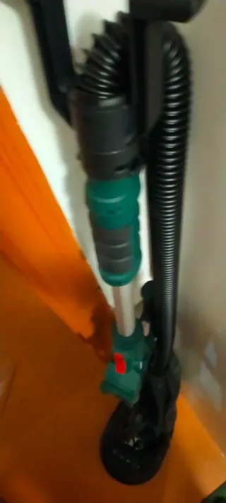 Lijadora de techo + cargador y 2 baterías