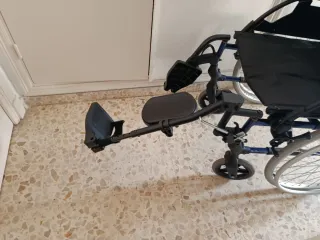 Reposa pierna silla de ruedas
