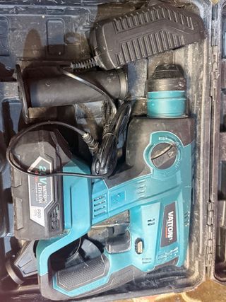 Taladro Percutor a Batería Vatto