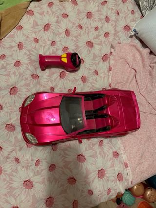 Coche deportivo Barbie rosa