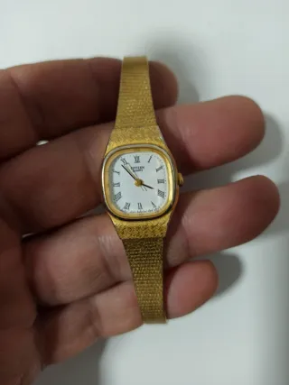 Reloj Citizen Mujer Dorado