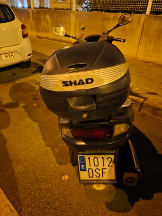 Suzuki Burgman 125cc Maxiscooter