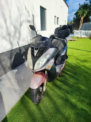 Sym Joyride Evo Maxiscooter