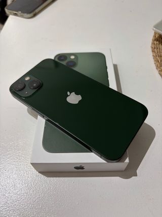 iPhone 13 Verde