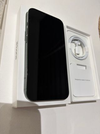 iPhone 13 Verde