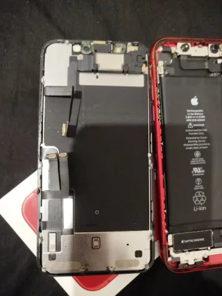 Ricambio iPhone 11 Rosso