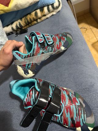 Zapatos de escalada pie de gato