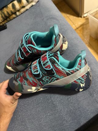 Zapatos de escalada pie de gato