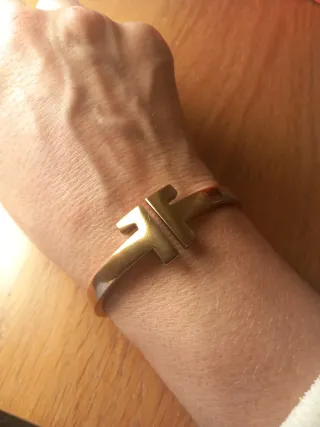 Pulsera rígida acero dorado Folli Folli