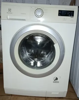 Lavadora Electrolux Steam System 8kg