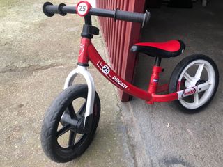 Bicicleta de equilibrio Ducati 25