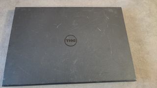 Portátil Dell i3 8GB RAM SSD 240GB 15.6 Negro