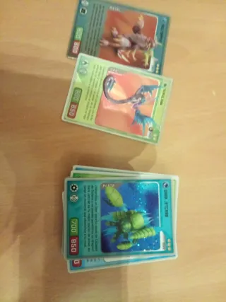 Pack Invizimals. 30 cartas