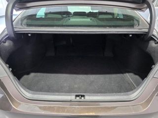 TOYOTA Camry Electric Hybrid Advance