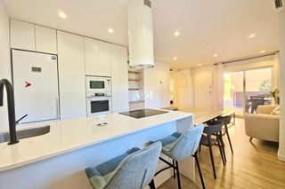 Piso en alquiler en Urbanizaciones en Guardamar del Segura