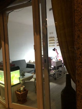 Alquilerer  mesas de pedicure en local