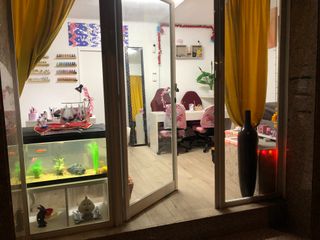 Alquilerer  mesas de pedicure en local