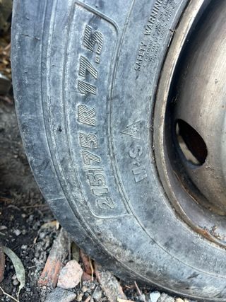 Neumático 215/75 R17.5 M+S