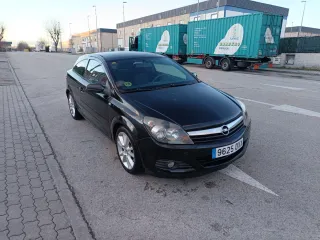 Opel Astra GTC