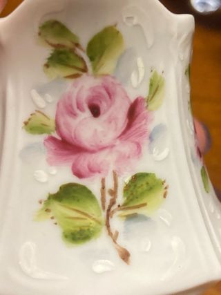 Lattiera in ceramica dipinta a mano