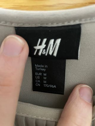 Vestido tirantes corto gris con volantes