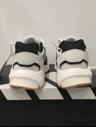 Zapatillas Adidas Mujer Plata y Blanco